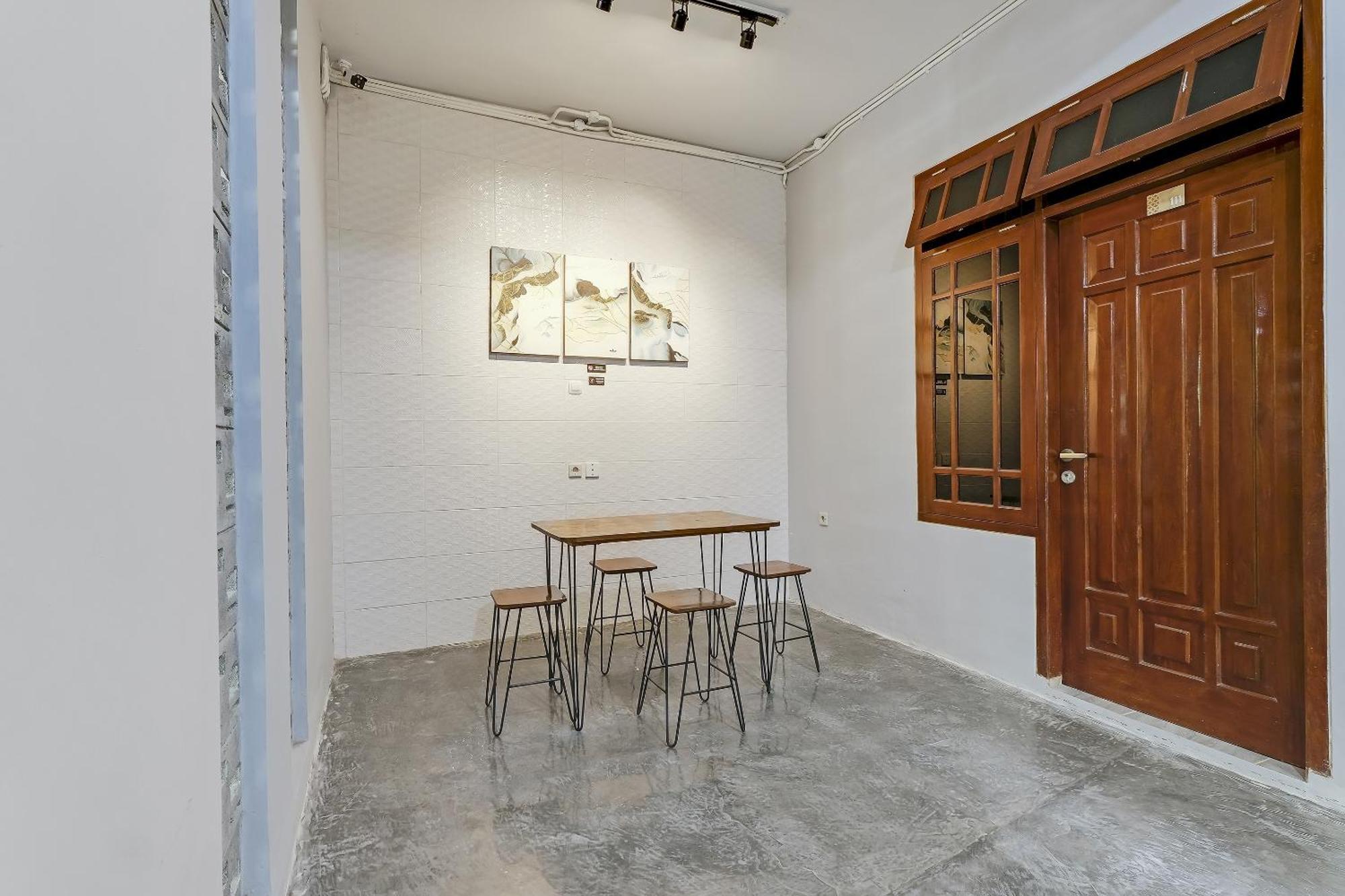 Super Oyo Capital O 90983 Harmony Easy Stay Maguwo Eksteriør bilde